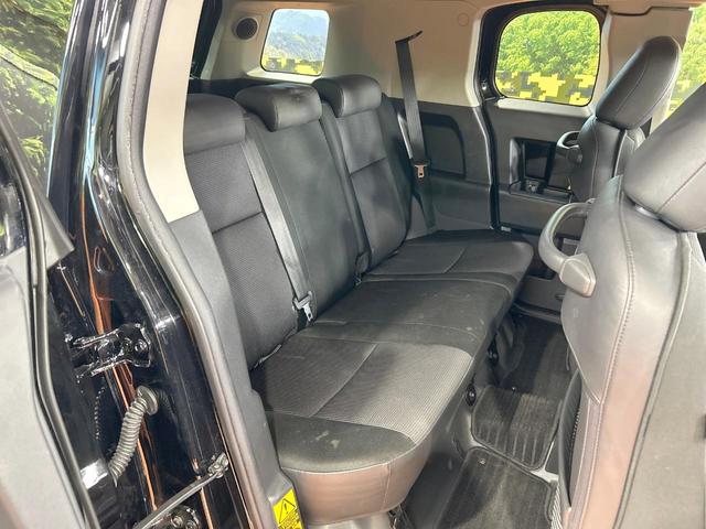 FJクルーザー カラーパッケージ 禁煙車 ルーフラック バックカメラ クルーズコントロール 純正SDナビ フルセグ ETC クリアランスソナー Bluetooth CD/DVD リアフォグライト キーレスエントリー(9枚目)