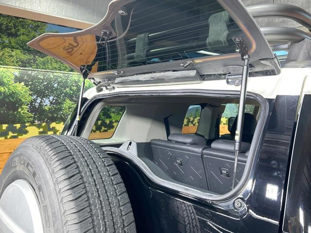 FJクルーザー カラーパッケージ 禁煙車 ルーフラック バックカメラ クルーズコントロール 純正SDナビ フルセグ ETC クリアランスソナー Bluetooth CD/DVD リアフォグライト キーレスエントリー(40枚目)