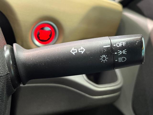 フリード G 禁煙車 SDナビ フルセグ バックカメラ パワースライドドア アイドリングストップ ビルトインETC オートエアコン ウォークスルー CD/DVD再生 Bluetooth接続可 スマートキー(38枚目)