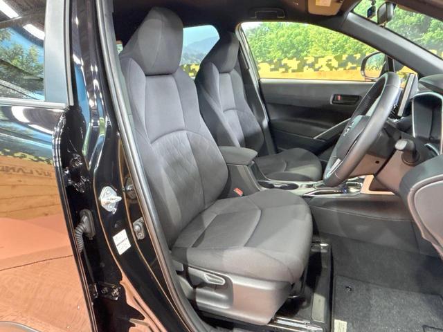 カローラクロス ハイブリッド G 禁煙車 8型ディスプレイオーディオ トヨタセーフティセンス レーダークルーズ クリアランスソナー LEDヘッドライト バックカメラ オートハイビーム オートエアコン Bluetooth再生 ETC(9枚目)