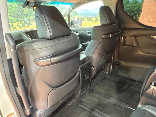 アルファード 2.5S Cパッケージ 禁煙車 サンルーフ 後席モニター 両側電動ドア 9型ディスプレイオーディオ デジタルインナーミラー ブラインドスポットモニター 電動リアゲート クリアランスソナー レーダークルーズ 純正18インチAW(42枚目)