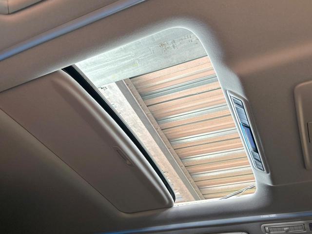 アルファード 2.5S Cパッケージ 禁煙車 サンルーフ 後席モニター 両側電動ドア 9型ディスプレイオーディオ デジタルインナーミラー ブラインドスポットモニター 電動リアゲート クリアランスソナー レーダークルーズ 純正18インチAW(67枚目)