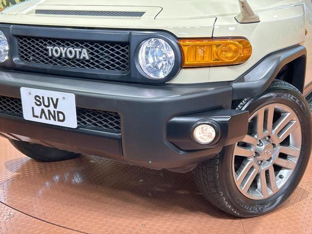 FJクルーザー ファイナルエディション 禁煙車 純正SDナビ フルセグ ツートンシート クルーズコントロール クリアランスソナー 純正20インチアルミホイール サイドステップ フロントフォグランプ バックカメラ Bluetooth再生(12枚目)