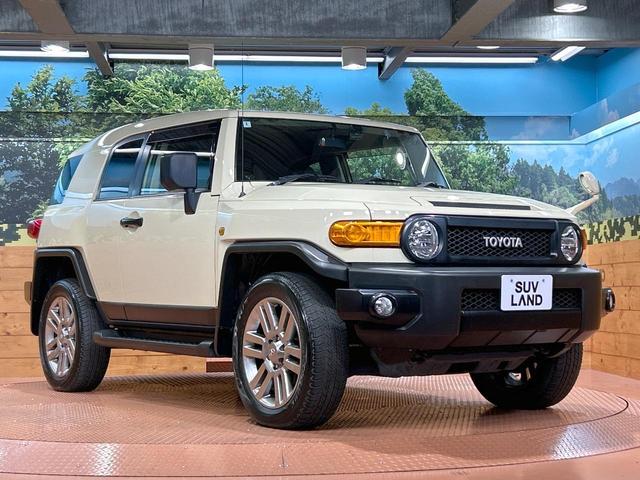 FJクルーザー ファイナルエディション 禁煙車 純正SDナビ フルセグ ツートンシート クルーズコントロール クリアランスソナー 純正20インチアルミホイール サイドステップ フロントフォグランプ バックカメラ Bluetooth再生(16枚目)
