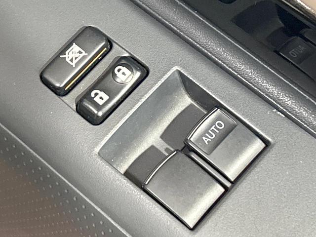 FJクルーザー ファイナルエディション 禁煙車 純正SDナビ フルセグ ツートンシート クルーズコントロール クリアランスソナー 純正20インチアルミホイール サイドステップ フロントフォグランプ バックカメラ Bluetooth再生(21枚目)