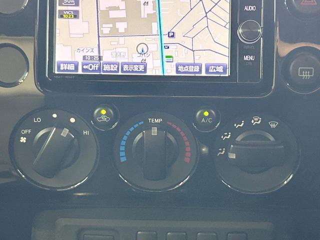 FJクルーザー ファイナルエディション 禁煙車 純正SDナビ フルセグ ツートンシート クルーズコントロール クリアランスソナー 純正20インチアルミホイール サイドステップ フロントフォグランプ バックカメラ Bluetooth再生(24枚目)