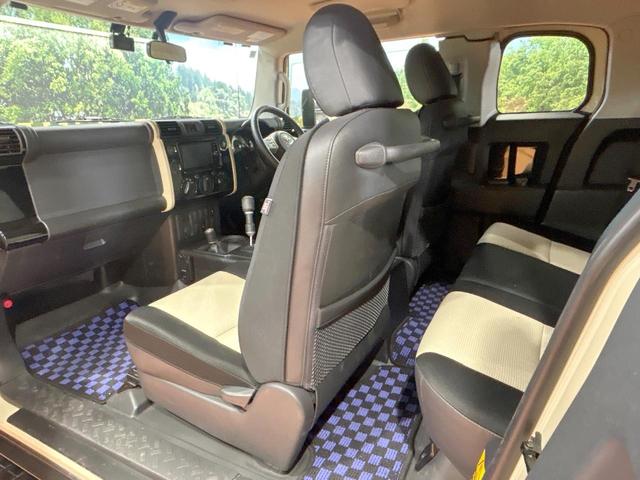 FJクルーザー ファイナルエディション 禁煙車 純正SDナビ フルセグ ツートンシート クルーズコントロール クリアランスソナー 純正20インチアルミホイール サイドステップ フロントフォグランプ バックカメラ Bluetooth再生(41枚目)