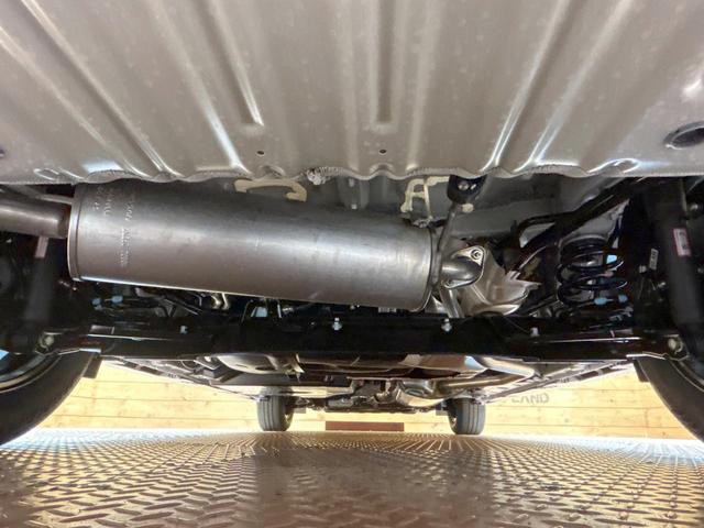 セレナ ｅ－パワー　ハイウェイスターＶ　登録済未使用車　１２型ナビフルセグ　全周囲カメラ　両側電動ドア　プロパイロット　デジタルインナーミラー　ワイヤレス充電　ＬＥＤヘッド＆フォグ　オートハイビーム　ＥＴＣ　ダブルエアコン　１６インチアルミ（20枚目）