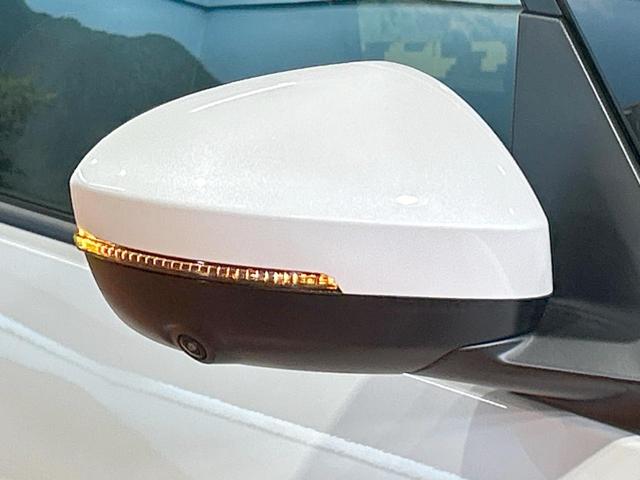 セレナ ｅ－パワー　ハイウェイスターＶ　登録済未使用車　１２型ナビフルセグ　全周囲カメラ　両側電動ドア　プロパイロット　デジタルインナーミラー　ワイヤレス充電　ＬＥＤヘッド＆フォグ　オートハイビーム　ＥＴＣ　ダブルエアコン　１６インチアルミ（49枚目）