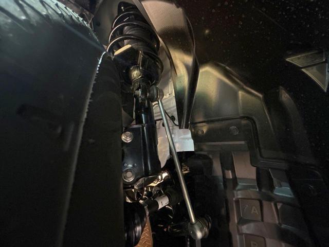 セレナ ｅ－パワー　ハイウェイスターＶ　登録済未使用車　１２型ナビフルセグ　全周囲カメラ　両側電動ドア　プロパイロット　デジタルインナーミラー　ワイヤレス充電　ＬＥＤヘッド＆フォグ　オートハイビーム　ＥＴＣ　ダブルエアコン　１６インチアルミ（55枚目）