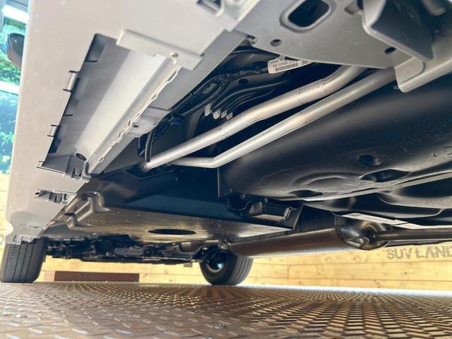 セレナ ｅ－パワー　ハイウェイスターＶ　登録済未使用車　１２型ナビフルセグ　全周囲カメラ　両側電動ドア　プロパイロット　デジタルインナーミラー　ワイヤレス充電　ＬＥＤヘッド＆フォグ　オートハイビーム　ＥＴＣ　ダブルエアコン　１６インチアルミ（70枚目）