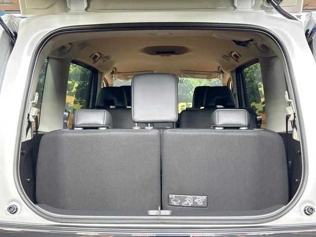 セレナ ｅ－パワー　ハイウェイスターＶ　登録済未使用車　１２型ナビフルセグ　全周囲カメラ　両側電動ドア　プロパイロット　デジタルインナーミラー　ワイヤレス充電　ＬＥＤヘッド＆フォグ　オートハイビーム　ＥＴＣ　ダブルエアコン　１６インチアルミ（74枚目）