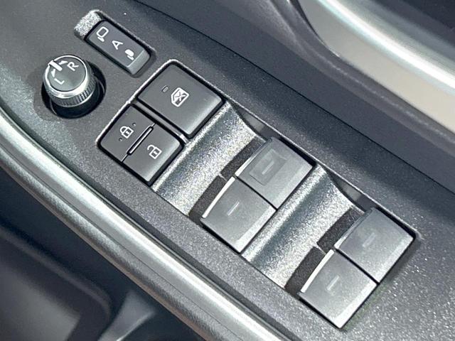 ヴォクシー ハイブリッドS-Z 登録済未使用車 10型ナビ フルセグ バックカメラ 快適利便パック レーダークルーズ ブラインドスポットモニター デジタルインナーミラー ユニバーサルステップ 両側電動ドア AC100V ETC(22枚目)