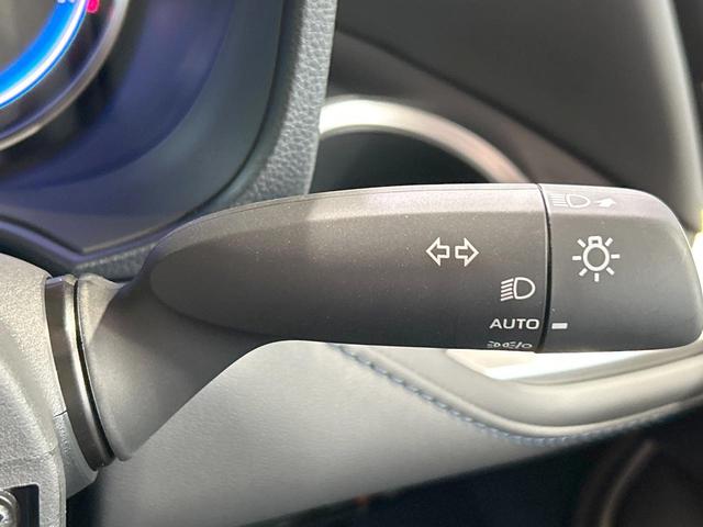 ヴォクシー ハイブリッドS-Z 登録済未使用車 10型ナビ フルセグ バックカメラ 快適利便パック レーダークルーズ ブラインドスポットモニター デジタルインナーミラー ユニバーサルステップ 両側電動ドア AC100V ETC(27枚目)