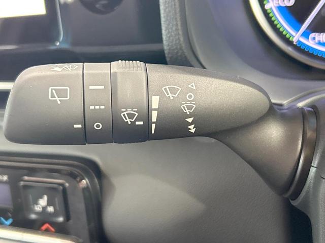 ヴォクシー ハイブリッドS-Z 登録済未使用車 10型ナビ フルセグ バックカメラ 快適利便パック レーダークルーズ ブラインドスポットモニター デジタルインナーミラー ユニバーサルステップ 両側電動ドア AC100V ETC(28枚目)
