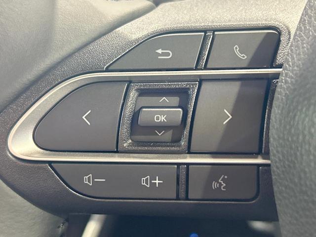 ヴォクシー ハイブリッドS-Z 登録済未使用車 10型ナビ フルセグ バックカメラ 快適利便パック レーダークルーズ ブラインドスポットモニター デジタルインナーミラー ユニバーサルステップ 両側電動ドア AC100V ETC(29枚目)