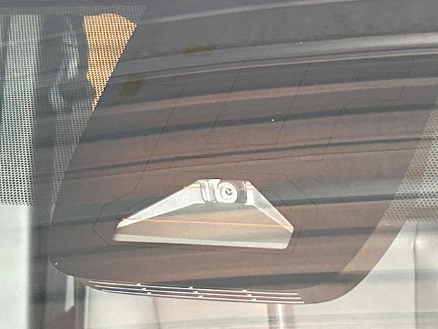 ヴォクシー ハイブリッドS-Z 登録済未使用車 10型ナビ フルセグ バックカメラ 快適利便パック レーダークルーズ ブラインドスポットモニター デジタルインナーミラー ユニバーサルステップ 両側電動ドア AC100V ETC(49枚目)