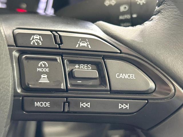 シエンタ ハイブリッドZ 禁煙車 10型ナビ フルセグ 全周囲カメラ ブラインドスポットモニター レーダークルーズ クリアランスソナー 両側電動ドア オートマチックハイビーム LEDライト USB端子 Bluetooth(5枚目)