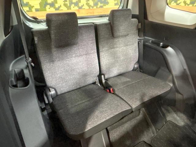 シエンタ ハイブリッドZ 禁煙車 10型ナビ フルセグ 全周囲カメラ ブラインドスポットモニター レーダークルーズ クリアランスソナー 両側電動ドア オートマチックハイビーム LEDライト USB端子 Bluetooth(11枚目)