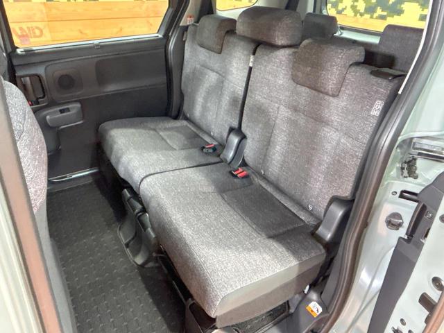 シエンタ ハイブリッドZ 禁煙車 10型ナビ フルセグ 全周囲カメラ ブラインドスポットモニター レーダークルーズ クリアランスソナー 両側電動ドア オートマチックハイビーム LEDライト USB端子 Bluetooth(38枚目)