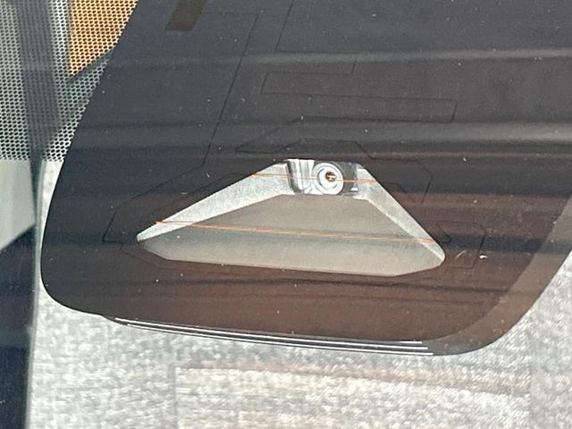 シエンタ ハイブリッドZ 禁煙車 10型ナビ フルセグ 全周囲カメラ ブラインドスポットモニター レーダークルーズ クリアランスソナー 両側電動ドア オートマチックハイビーム LEDライト USB端子 Bluetooth(44枚目)