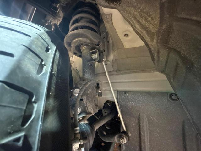 シエンタ ハイブリッドZ 禁煙車 10型ナビ フルセグ 全周囲カメラ ブラインドスポットモニター レーダークルーズ クリアランスソナー 両側電動ドア オートマチックハイビーム LEDライト USB端子 Bluetooth(50枚目)