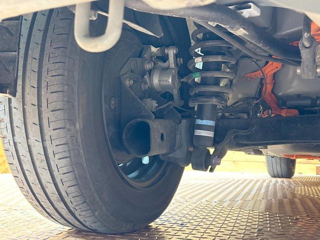 シエンタ ハイブリッドZ 禁煙車 10型ナビ フルセグ 全周囲カメラ ブラインドスポットモニター レーダークルーズ クリアランスソナー 両側電動ドア オートマチックハイビーム LEDライト USB端子 Bluetooth(67枚目)