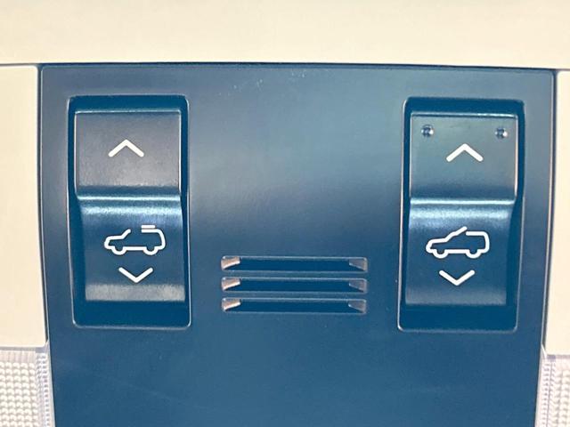 ランドクルーザープラド TX Lパッケージ 70thアニバーサリーリミテッド 禁煙車 サンルーフ 後席モニター 9型ナビ フルセグ バックカメラ レーダークルーズ デジタルインナーミラー シートベンチレーション クリアランスソナー 3列シート LEDライト オートライト(29枚目)