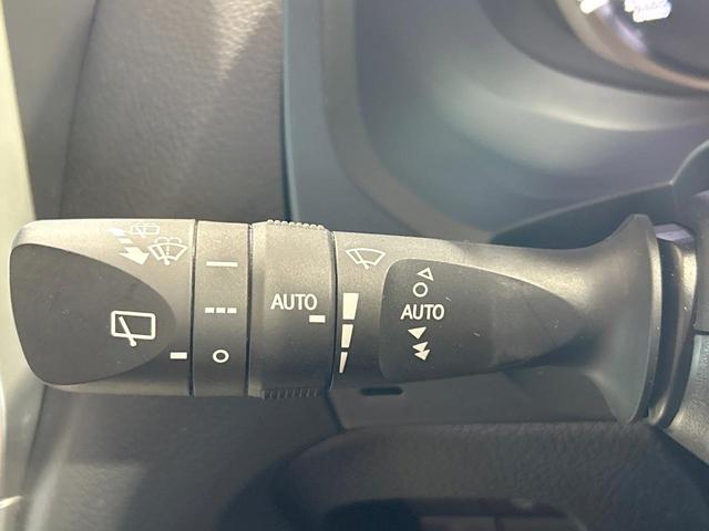 ランドクルーザープラド TX Lパッケージ 70thアニバーサリーリミテッド 禁煙車 サンルーフ 後席モニター 9型ナビ フルセグ バックカメラ レーダークルーズ デジタルインナーミラー シートベンチレーション クリアランスソナー 3列シート LEDライト オートライト(32枚目)