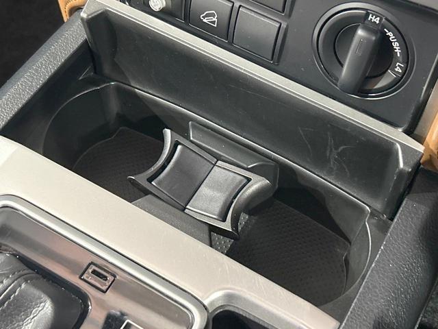 ランドクルーザープラド TX Lパッケージ 70thアニバーサリーリミテッド 禁煙車 サンルーフ 後席モニター 9型ナビ フルセグ バックカメラ レーダークルーズ デジタルインナーミラー シートベンチレーション クリアランスソナー 3列シート LEDライト オートライト(39枚目)