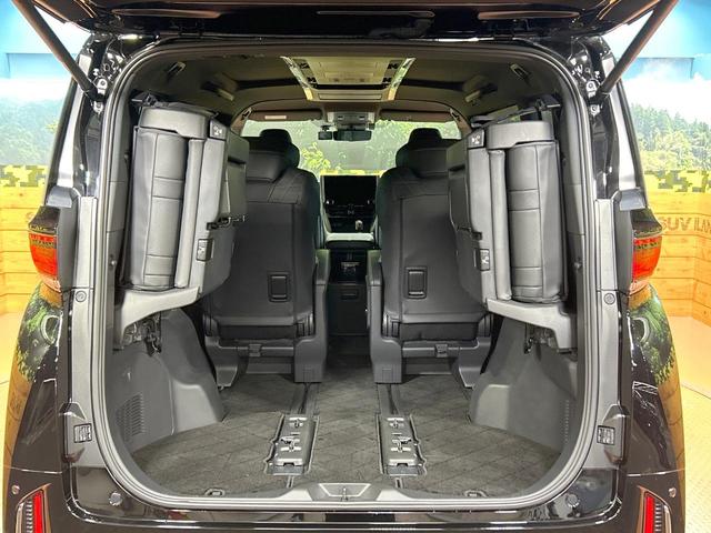 ヴェルファイアハイブリッド Ｚ　プレミア　禁煙車　ガラスルーフ　後席モニター　１４型ナビ　全周囲カメラ　ブラインドスポットモニター　トヨタチームメイト　ヘッドアップディスプレイ　レーダークルーズ　デジタルインナーミラー　両側電動ドア　ＥＴＣ（12枚目）