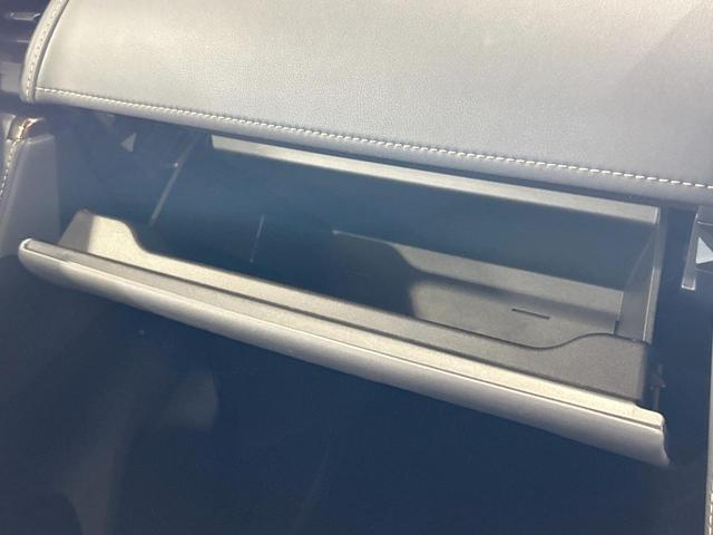 ヴェルファイアハイブリッド Ｚ　プレミア　禁煙車　ガラスルーフ　後席モニター　１４型ナビ　全周囲カメラ　ブラインドスポットモニター　トヨタチームメイト　ヘッドアップディスプレイ　レーダークルーズ　デジタルインナーミラー　両側電動ドア　ＥＴＣ（37枚目）