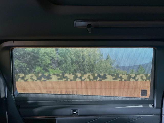 ヴェルファイアハイブリッド Ｚ　プレミア　禁煙車　ガラスルーフ　後席モニター　１４型ナビ　全周囲カメラ　ブラインドスポットモニター　トヨタチームメイト　ヘッドアップディスプレイ　レーダークルーズ　デジタルインナーミラー　両側電動ドア　ＥＴＣ（42枚目）