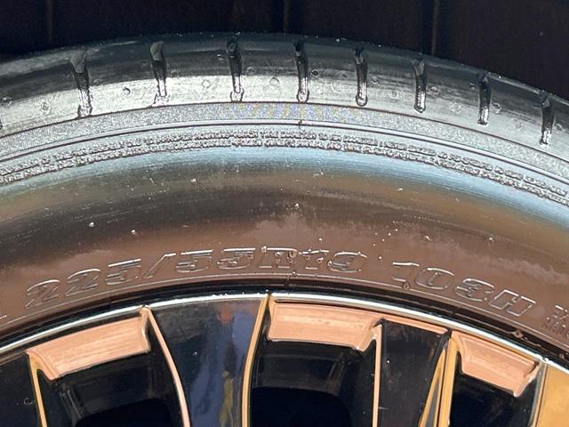 ヴェルファイアハイブリッド Ｚ　プレミア　禁煙車　ガラスルーフ　後席モニター　１４型ナビ　全周囲カメラ　ブラインドスポットモニター　トヨタチームメイト　ヘッドアップディスプレイ　レーダークルーズ　デジタルインナーミラー　両側電動ドア　ＥＴＣ（53枚目）