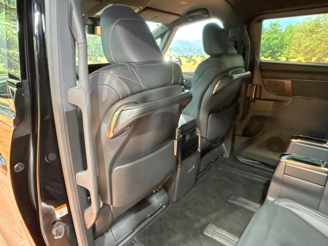 ヴェルファイアハイブリッド Ｚ　プレミア　禁煙車　ガラスルーフ　後席モニター　１４型ナビ　全周囲カメラ　ブラインドスポットモニター　トヨタチームメイト　ヘッドアップディスプレイ　レーダークルーズ　デジタルインナーミラー　両側電動ドア　ＥＴＣ（67枚目）