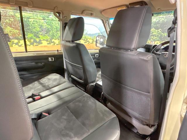 ランドクルーザー７０ ＡＸ　禁煙車　ＳＤナビ　フルセグ　バックカメラ　クルーズコントロール　オートマチックハイビーム　ＬＥＤライト　リヤデフロック　ＵＳＢ端子　純正アルミ１６インチ　ハーフレザー　ＥＴＣ　キーレスエントリー（54枚目）