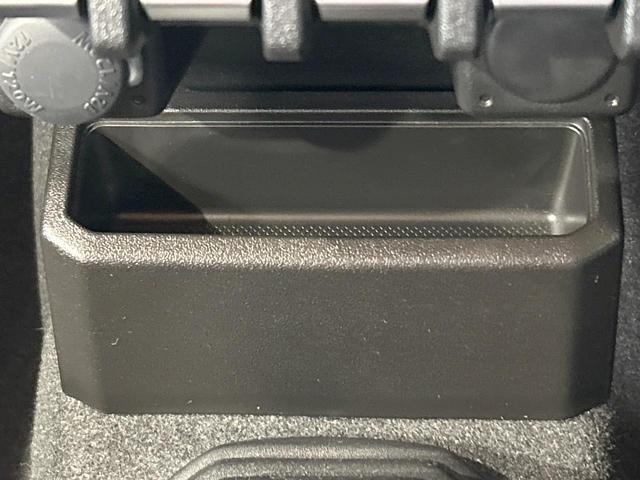 ジムニー XG 禁煙車 5速MT ディスプレイオーディオ バックカメラ ダウンヒルアシスト アイドリングストップ オートライト(29枚目)