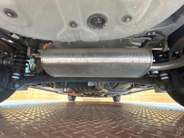 シエンタ ハイブリッドZ 禁煙車 後席モニター 全周囲カメラ 両側電動ドア 10型ナビ ブラインドスポットモニター 純正15インチオプションAW LEDヘッドライト クリアランスソナー レーダークルーズ トヨタセーフティセンス(20枚目)