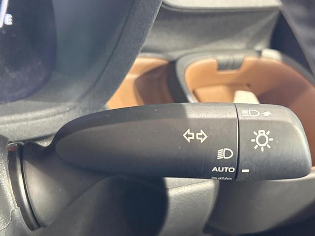 シエンタ ハイブリッドZ 禁煙車 後席モニター 全周囲カメラ 両側電動ドア 10型ナビ ブラインドスポットモニター 純正15インチオプションAW LEDヘッドライト クリアランスソナー レーダークルーズ トヨタセーフティセンス(28枚目)