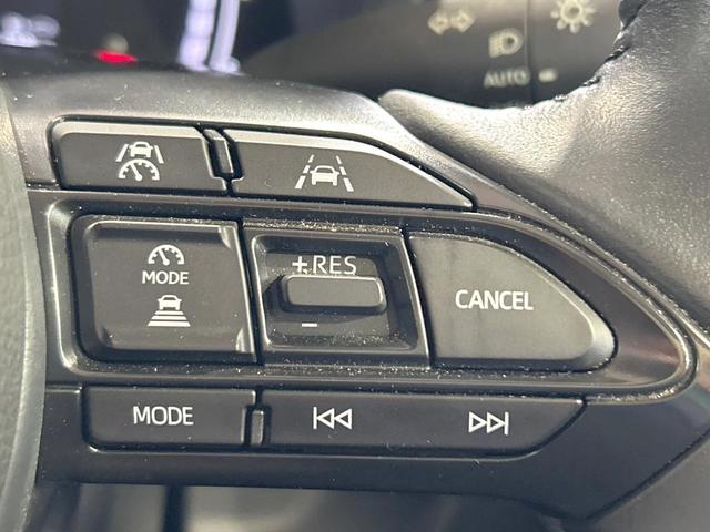 シエンタ ハイブリッドZ 禁煙車 後席モニター 全周囲カメラ 両側電動ドア 10型ナビ ブラインドスポットモニター 純正15インチオプションAW LEDヘッドライト クリアランスソナー レーダークルーズ トヨタセーフティセンス(31枚目)