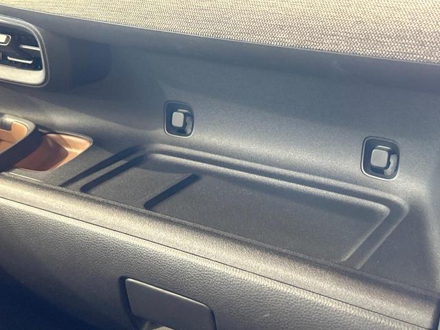 シエンタ ハイブリッドZ 禁煙車 後席モニター 全周囲カメラ 両側電動ドア 10型ナビ ブラインドスポットモニター 純正15インチオプションAW LEDヘッドライト クリアランスソナー レーダークルーズ トヨタセーフティセンス(35枚目)