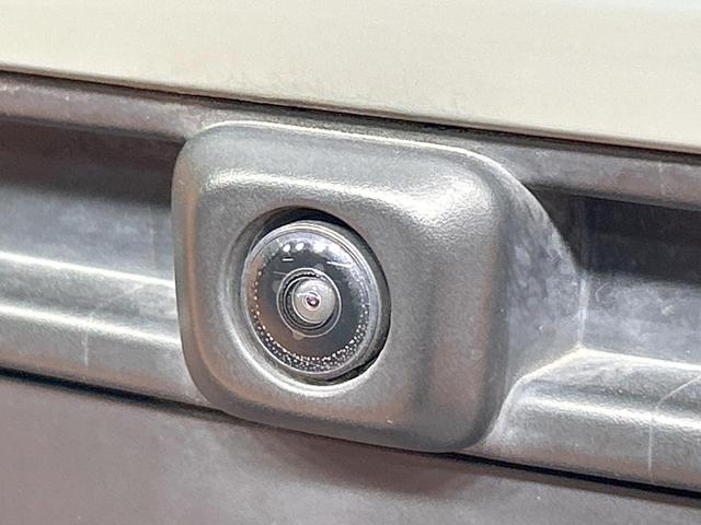 シエンタ ハイブリッドZ 禁煙車 後席モニター 全周囲カメラ 両側電動ドア 10型ナビ ブラインドスポットモニター 純正15インチオプションAW LEDヘッドライト クリアランスソナー レーダークルーズ トヨタセーフティセンス(47枚目)