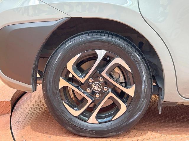 シエンタ ハイブリッドZ 禁煙車 後席モニター 全周囲カメラ 両側電動ドア 10型ナビ ブラインドスポットモニター 純正15インチオプションAW LEDヘッドライト クリアランスソナー レーダークルーズ トヨタセーフティセンス(51枚目)