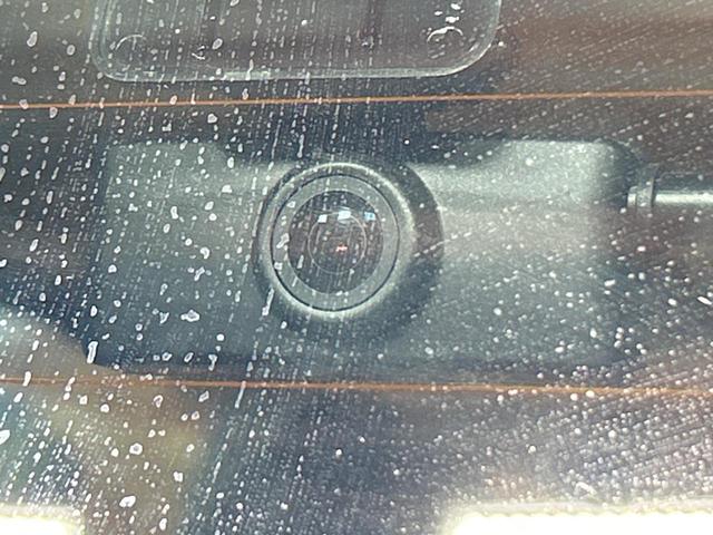 シエンタ ハイブリッドZ 禁煙車 後席モニター 全周囲カメラ 両側電動ドア 10型ナビ ブラインドスポットモニター 純正15インチオプションAW LEDヘッドライト クリアランスソナー レーダークルーズ トヨタセーフティセンス(68枚目)