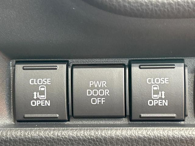 シエンタ ハイブリッドＺ　登録済未使用車　年次改モデル　全周囲カメラ　１０型ナビ　コンフォートパッケージ　天井サーキュレーター　両側電動ドア　ブラインドスポットモニター　純正オプション１５インチＡＷ（5枚目）