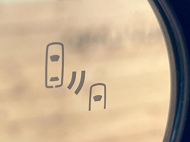 シエンタ ハイブリッドＺ　登録済未使用車　年次改モデル　全周囲カメラ　１０型ナビ　コンフォートパッケージ　天井サーキュレーター　両側電動ドア　ブラインドスポットモニター　純正オプション１５インチＡＷ（41枚目）