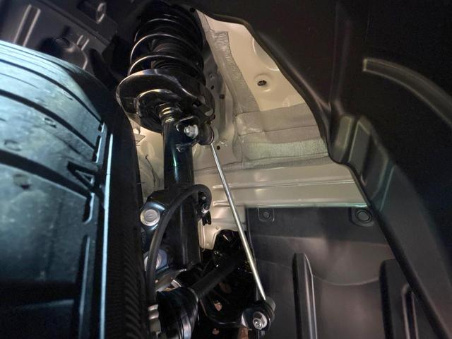 シエンタ ハイブリッドＺ　登録済未使用車　年次改モデル　全周囲カメラ　１０型ナビ　コンフォートパッケージ　天井サーキュレーター　両側電動ドア　ブラインドスポットモニター　純正オプション１５インチＡＷ（57枚目）