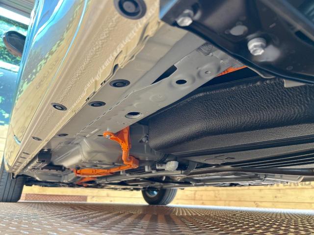 シエンタ ハイブリッドＺ　登録済未使用車　年次改モデル　全周囲カメラ　１０型ナビ　コンフォートパッケージ　天井サーキュレーター　両側電動ドア　ブラインドスポットモニター　純正オプション１５インチＡＷ（73枚目）