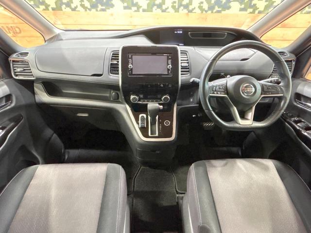 セレナ ハイウェイスターG 禁煙車 セーフティパックA 後席モニター 全周囲カメラ 両側電動ドア 純正ナビ クルーズコントロール クリアランスソナー オートエアコン LEDヘッドライト オートライト ETC アイドリングストップ(2枚目)