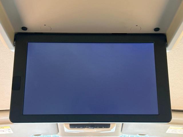 セレナ ハイウェイスターG 禁煙車 セーフティパックA 後席モニター 全周囲カメラ 両側電動ドア 純正ナビ クルーズコントロール クリアランスソナー オートエアコン LEDヘッドライト オートライト ETC アイドリングストップ(3枚目)